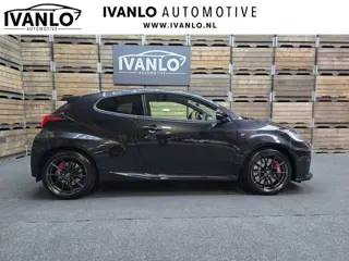 Toyota Yaris 1.6 GR Four Performance Carplay Akrapovic Carbon LED Camera 18"LM