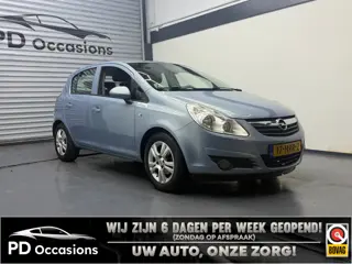 Opel Corsa 1.2-16V Cosmo - Nieuw ketting - Camera - Elek. Ramen - Nieuwe APK