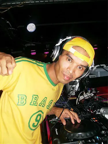 Spoed cursus DJ aangeboden