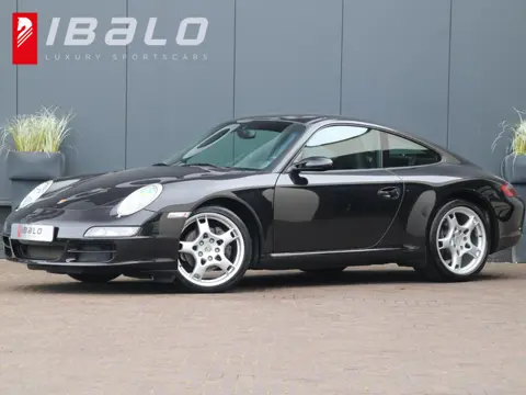 Porsche 911 3.6 Carrera | BTW | 19 inch | Historie |