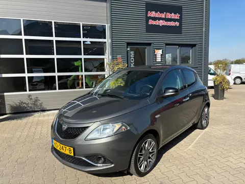 Lancia Ypsilon 0.9 TwinAir Navigatie Automaat
