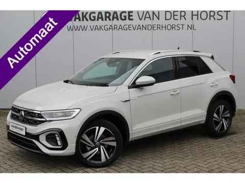 Volkswagen T-Roc 1.5-150pk R-Line Edition DSG-AUTOMAAT ! Gun u het comfort van een automaat ! Slecht