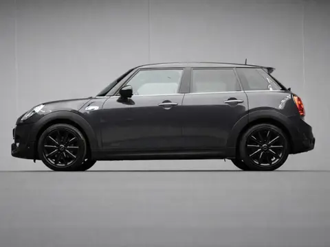 Mini Mini 2.0 Cooper S Pepper (PANORAMADAK,HARMAN/KARDON,LED,STOELVERWARMING,PDC,SPORTSTOELEN,GROOT 