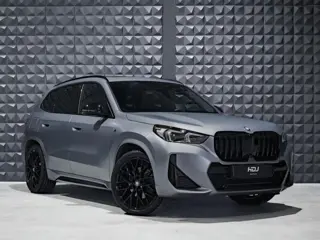 BMW X1 xDrive30e M | Pano | H&K | Trekh. | 360 | 20 | Leer |Side | Memo | Drive Pro |