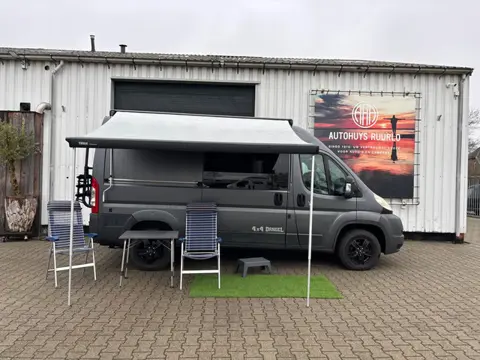 Pössl BOXER Euro4 Lengtebedden " 4x4 Dangel 4WD Off-Grid Enkele bedden Laagseizoen korting VAN€2500 