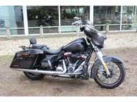 Harley-Davidson Street Glide (bj 2021)