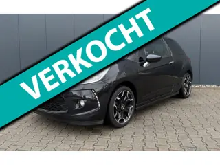 Citroen DS3 1.6 So Chic in White Cruise Control PDC APK