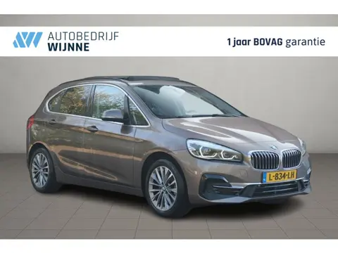 BMW 2-serie 225xe iPerformance Active Tourer High Executive | SOH 87% | Navi | App Connect | Panoram