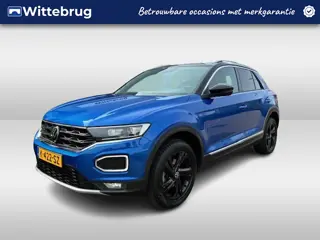 Volkswagen T-Roc 1.5 TSI 150pk DSG Sport / Virtual Cockpit / LED / Navigatie / Camera / Afneembare T