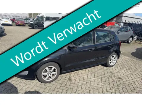 Volkswagen Polo 1.4-16V 86pk 5-deurs 2e eig. Airco Cruise Navi Geen import
