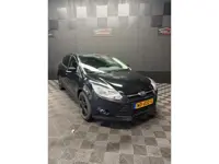 Ford Focus 1.6 EcoBoost Titanium | Airco | PDC | Stoelverwarming | Nieuw APK |