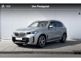 BMW X5 xDrive50e M Sport | Carbon | Trekhaak | Panoramadak