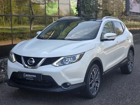 Nissan Qashqai 1.2 Tekna |PANO|NAVI|STOELVERW