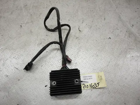 SPANNINGSREGELAAR Overig Gilera Fuoco 2014 - 2014