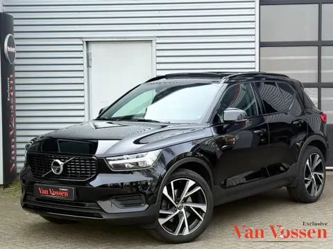Volvo XC40 2.0 B4 AWD R-Design |PANO|360 CAMERA|CARPLAY|LANEASSIST|MEMORIE|HARMAN KARDON