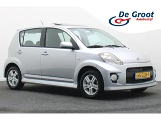 Daihatsu Sirion 2 1.3-16V Sport Schuif-/Kanteldak, Airco, Elektr. Pakket, LM Velgen
