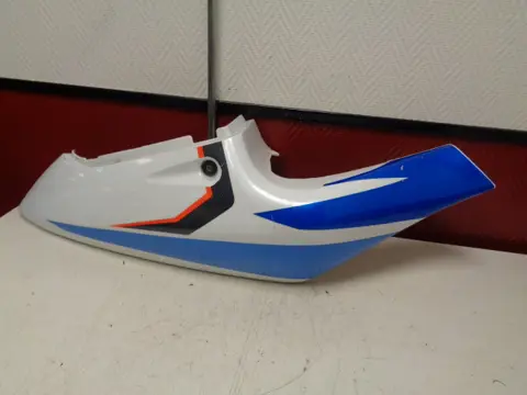 RECHTER ACHTERKANT Suzuki GSX R 750 1996 - 2000