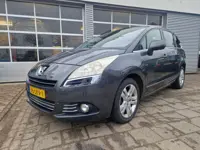 Peugeot 5008 1.6 VTi ST 5p.