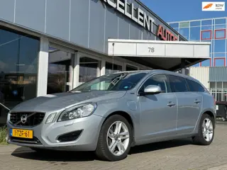 Volvo V60 2.4 D6 AWD Plug-In Hybrid Pure Limited