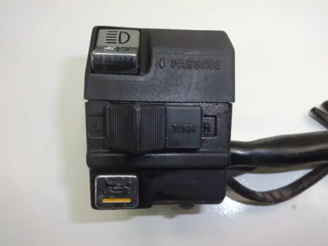 STUURSCHAKELAAR LINKS Honda VF 700 750 S Sabre 1982 - 1985