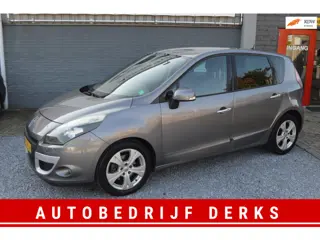 Renault Scénic 2.0 Dynamique Automaat Airco Navi Trekhaak 5Drs