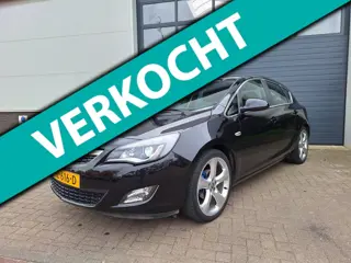 Opel Astra | 1.4 Turbo Edition | Airco | Volledig onderhouden | Cruise control | Parkeersensoren |