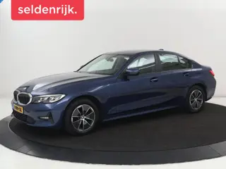 BMW 3-serie 320i Executive Edition | Sportstoelen | Carplay |  Live Cockpit | Half leder | Navigatie