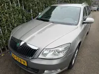 Škoda Octavia Combi 1.6 TDI Greentech Elegance (bj 2011)