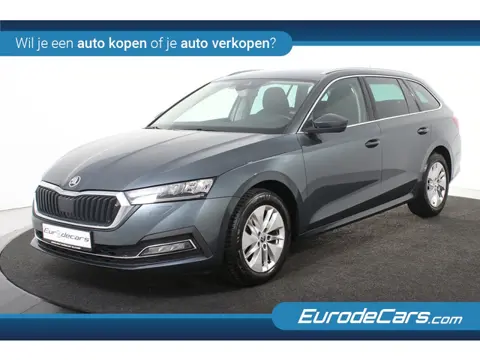 Škoda Octavia Combi 1.0 e-TSI Ambition Automaat *1ste Eigenaar*Navigatie*Trekhaak*