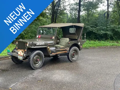 Willys Jeep M 38 | incl. aanhangwagen