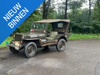 Willys Jeep M 38 | incl. aanhangwagen