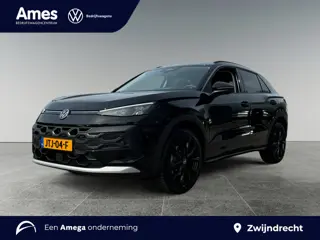 Volkswagen T-Roc 1.5 115pk eTsi Life First Edition Parkeerassistent 'Park Assist' | Voorstoelen verw