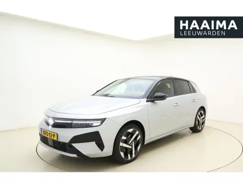 Opel Astra Electric 58 kWh Ultimate | Nieuw model! | LED matrix | Panoramadak | Camera's rondom | AG