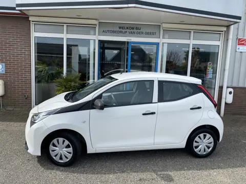 Toyota Aygo 1.0 VVT-i x-fun (bj 2020)