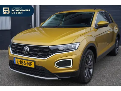 Volkswagen T-Roc 1.0 TSI Style Business | Navigatie | PDC | Climat | All Season Banden