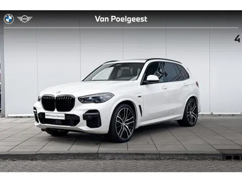 BMW X5 xDrive45e High Executive M-Sport 22 Inch / Glazen Schuifdak / Bowers & Wilkins / Comfort Acce