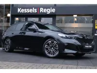 BMW 5 Serie Touring 520i M-sport Pano H&K HuD Memory El.Haak Laser Stoelkoeling Keyless Ambient