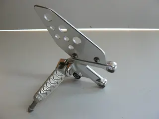 RECHTER SCHETSPLAAT Aprilia Tuono 1000 2006 - 2008