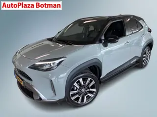 Toyota Yaris Cross 1.5 Hybrid 130 Launch Edition | Rondom zicht camera | HUD