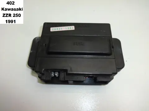 ZEKERINGKAST Kawasaki ZZR 250 1990 - 1996