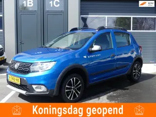 Dacia Sandero 0.9 TCe SL Stepway Automaat Hoge instap Airco Trekhaak 5-Drs Cruise Control Lage Km St