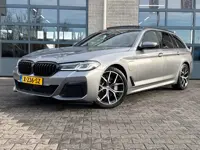 BMW 5-serie Touring 530e Business Edition Plus |M-SPORT|SCHUIFDAK|