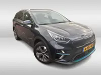 Kia e-Niro ExecutiveLine 64 kWh / Camera / Leder / Keyless / Stoelventilatie / Navigatie / Dodehoek 