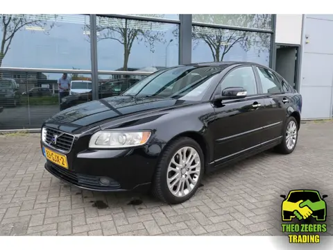 Volvo S40 2.5 T5 Momentum (Advertentie goed lezen svp)