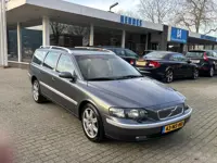 Volvo V70 2.5T AWD Aut Titanium ed. Leder Xenon (bj 2004)