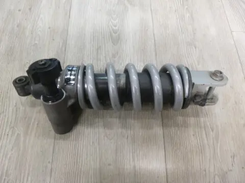 ACHTER SCHOKBREKER BMW F 800 S - ST 2006 - 2010
