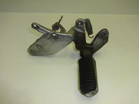 RECHTER SCHETSPLAAT Yamaha YZF 1000 Thunderace 1995 - 2002