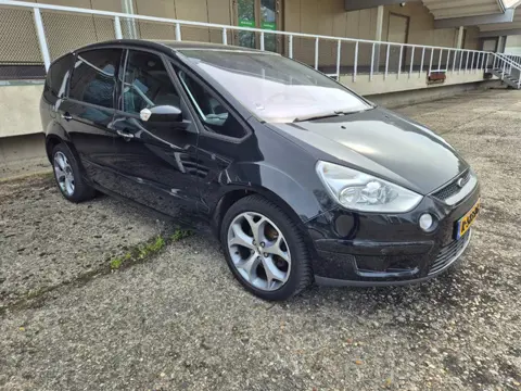 Ford S-Max Automaat,pano dak (bj 2009)