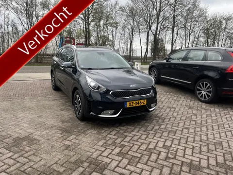 Kia Niro 1.6 GDi Hybrid DynamicLine TREKHAAK CAMERA HALF LEER