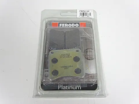 REMBLOKKEN VOOR Triumph Overige Triumph 1960 - 2021